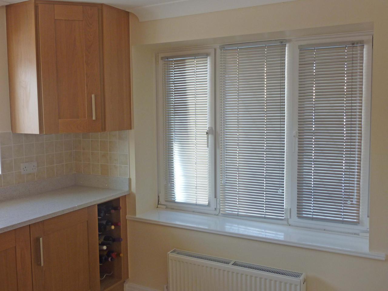 Các mẫu rèm cho ô cửa nhỏ đa dạng