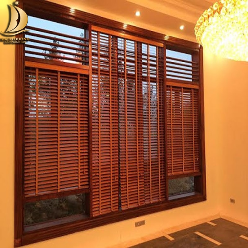 Rèm dùng cho văn phòng có chất liệu bằng gỗ đẳng cấp