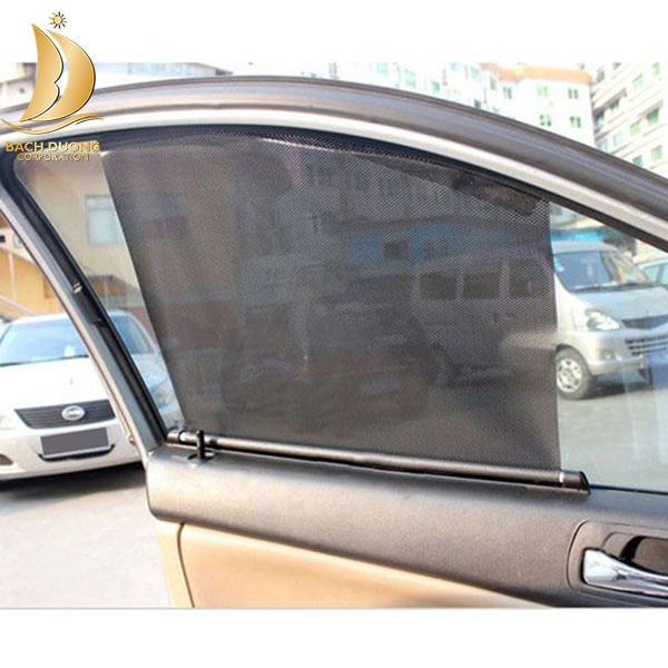 Ngày nay người ta cũng hay sử dụng rèm lưới cho các ô cửa 